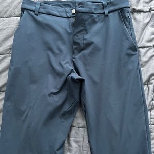 Lululemon Men’s Commission Classic 33x30 (Tailored)